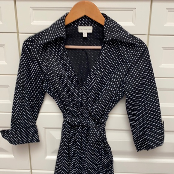 Beautiful Laura Petites Dress! GUC - Picture 2 of 10